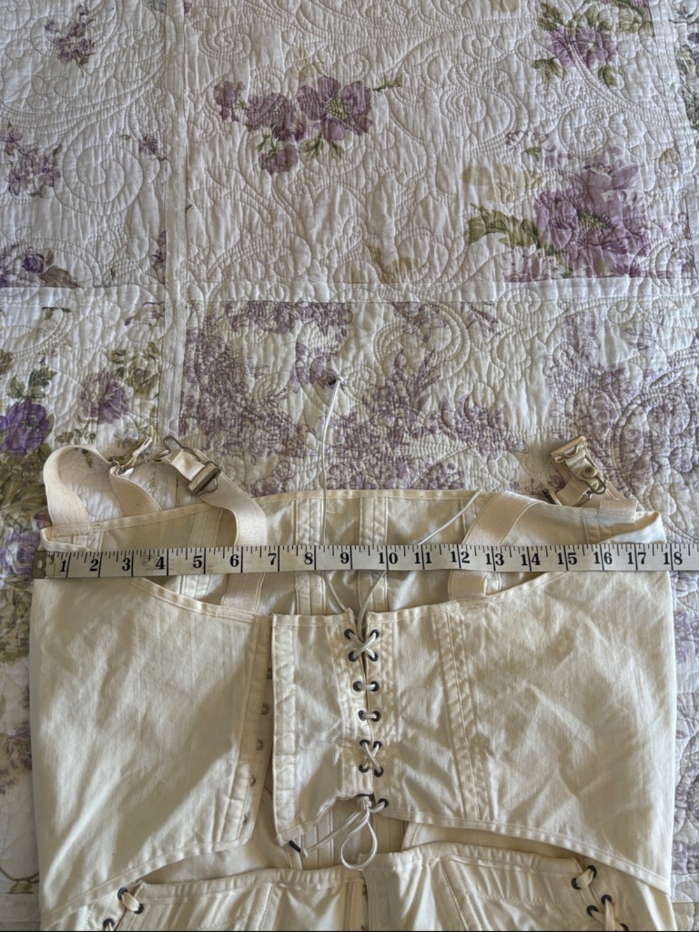 Vintage White/ivory Corset Top - Picture 10 of 11